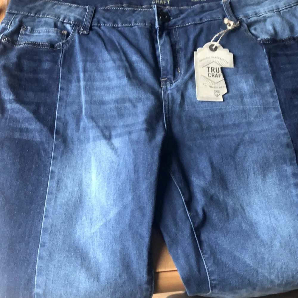 NWT True Craft Original Handcrafted Southern Design Jeans 18 curvy dark blue - Picture 1 of 12